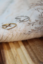 Bague LINA Ajustable Acier Inoxydable 3 Brins Croisés Strass – Fini Or ou Argent - Les Créations De Loly