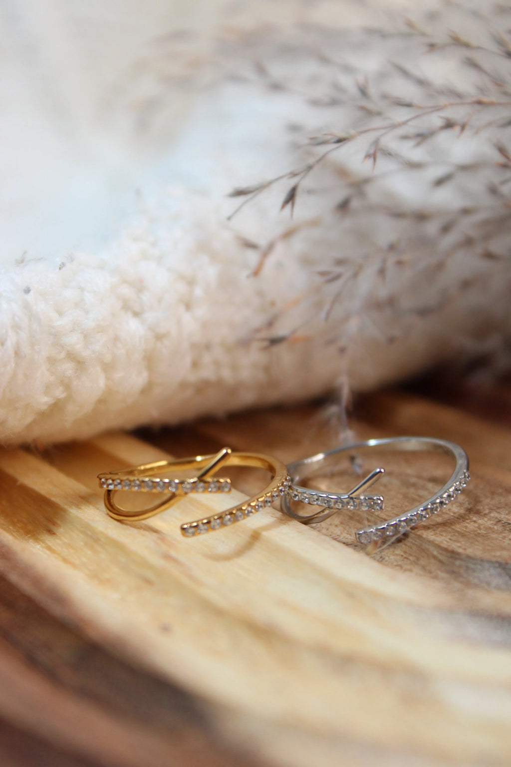 Bague LINA Ajustable Acier Inoxydable 3 Brins Croisés Strass – Fini Or ou Argent - Les Créations De Loly