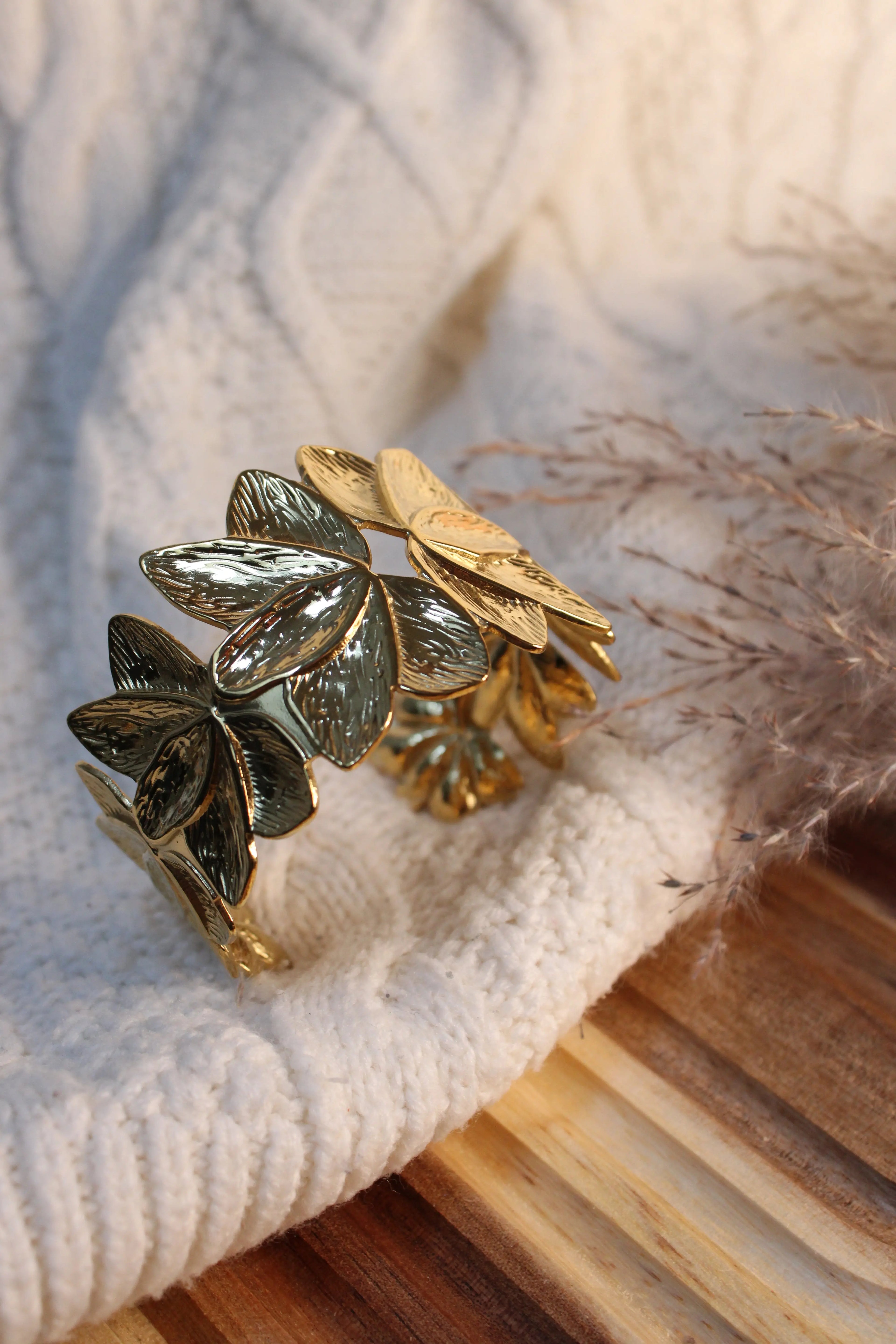 Bracelet Lilou en Acier Inoxydable • Finition Dorée ou Argentée • Bijou Minimaliste Femme - Les Créations De Loly