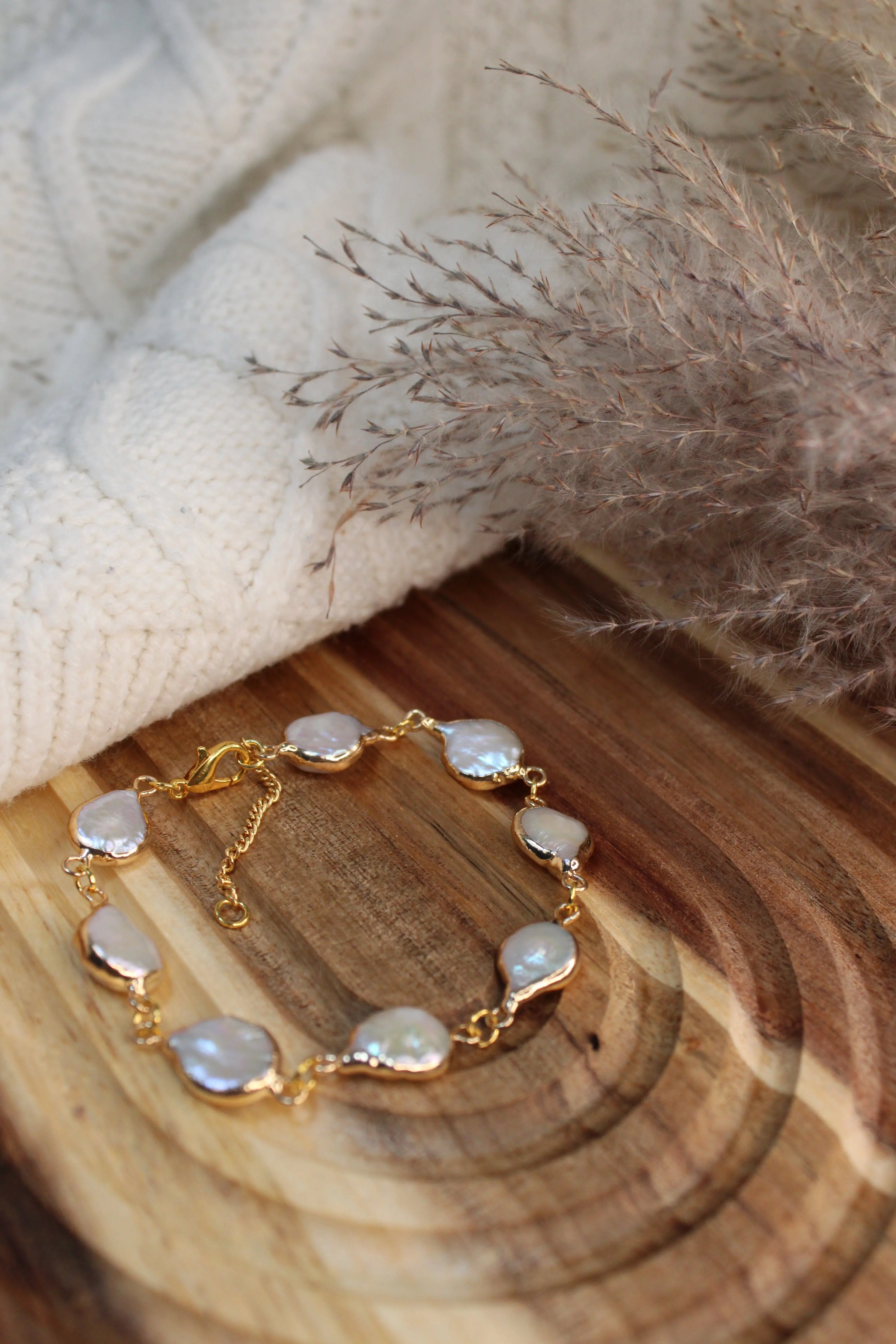 Bracelet ELY Acier Inoxydable Perles d’Eau Douce – Fini Or - Les Créations De Loly