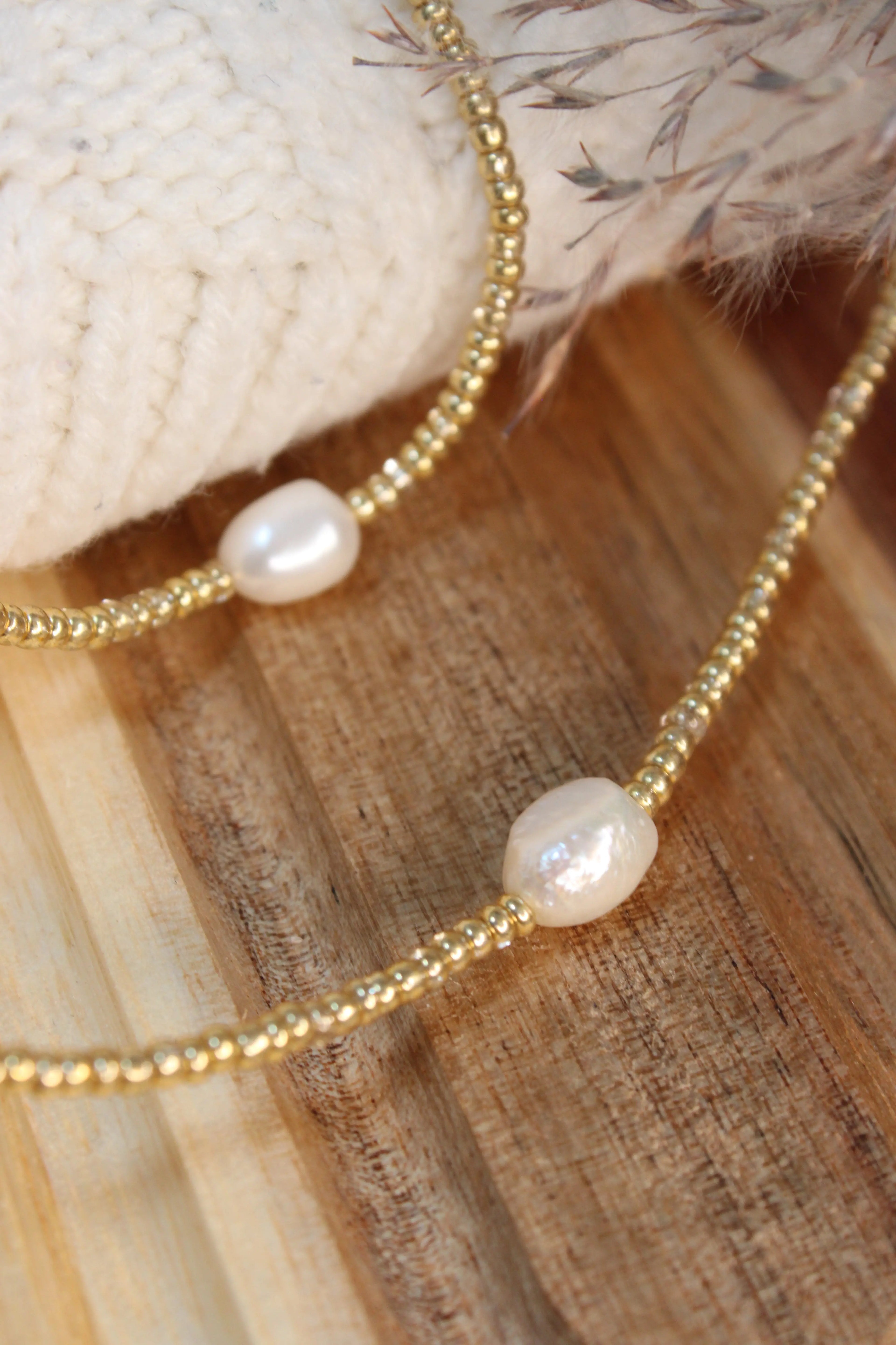 Parure CELINA Acier Inoxydable Perle d’Eau Douce Centrale & Perles Dorées ou Argentées – Collier & Bracelet – Fini Or ou Argent - Les Créations De Loly